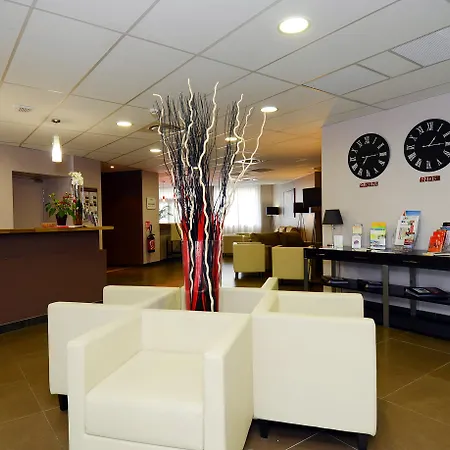 Zenitude Swiss Aparthotel 4*