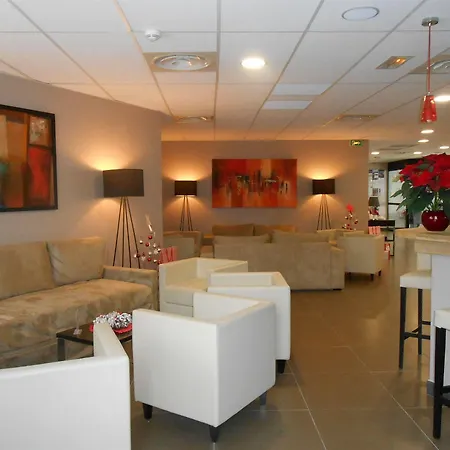 Zenitude Swiss Aparthotel Ferney-Voltaire