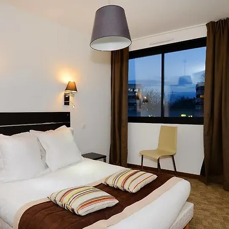 Zenitude Swiss Aparthotel 4*